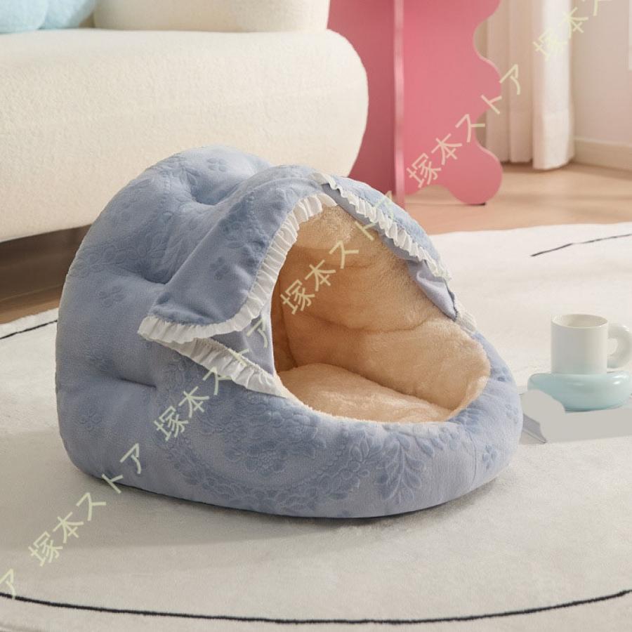 「深い眠りをサポート｜ペットの良質な睡眠を実現する保温性抜.群の厚手素材ベッド」・ドーム型ペットベッド・暖かくふかふかな設計・高密度素材で保温効果持続・夏の冷房対策、秋冬の冷え対策に最適なアイテムです!四季を通じて幅広くお使いいただけます!・手洗いOK、滑り止め付き!・裏面は滑り止め仕様となっており・寝返りを打ったり飛び乗ってもずれにくく安.心※洗濯表示※□汚れは中性洗剤を水で薄め手洗いしてください!□色落ちすることがありますので、ほかのものと一緒に洗わないでください!□手洗いにより中綿が片寄ることがあります!手でほぐしてからご使用ください!□乾燥は風通しの良いところで陰干ししてください!□毛足の長い生地表面がもつれたり固まってしまったときは、ブラッシングしてほぐしてください!※ご注意ください※★手作業で計測しているため、サイズに多少の誤差がございます!★商品写真はできる限り実物に近づけるようにしておりますが、お使いのモニター設定、お部屋の照明等により実際の商品と色味が異なる場合がございます!