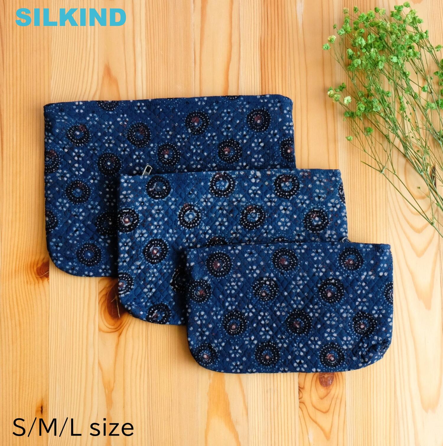 ポーチ インド綿 ブロックプリント アジュラック インディゴ×小花おしゃれ かわいい ポーチ 小物入れ ..