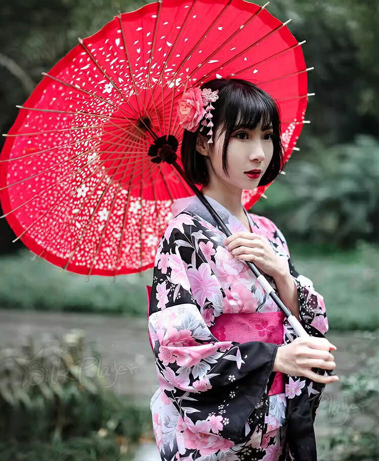 Silk Playerの浴衣 レディース 黒地 牡丹柄 桜柄 ピンク花 単衣 夏用 和服 浴衣セット 高校生 ワンピース 浴衣 中学生 ゆかた 花火大会 女性 女の子レトロ 街着 お出かけ お稽古 かわいい おしゃれ 大きめ ジュニア 中学生 夏祭り 写真撮影 盆踊り 旅館旅行 お花見 プレゼント 140cm｜アングル3