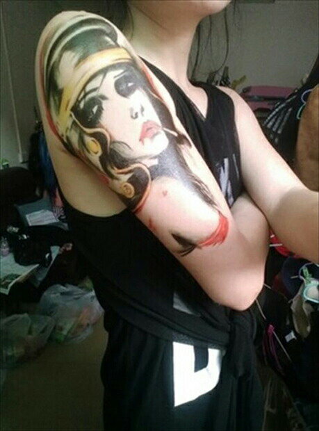 今だけ割引 タトゥーシール 防水防汗で長持ち! タトゥーシール 大きい (メール便送料無料)海 水着|タトゥシール tatoo 入れ墨 ボディシール ボディーシ...