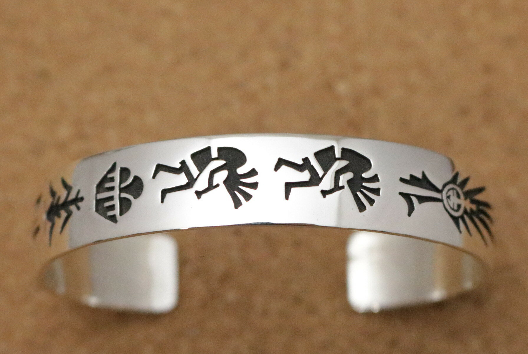 ����ǥ����󥸥奨�꡼���ۥ�²��Raymond Kyasyousie�ʥ쥤���ɡ����㥹���襦�����˺�����ڥ�Ⱥ�ʪ�ηäߡ��Х󥰥�