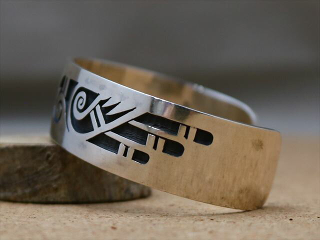 ����ǥ����󥸥奨�꡼���ۥ�²��Duane Tawahongva(�ǥ奨���󡦥���ۥ󥰥���)�����������ա�Ladies'�Х󥰥�