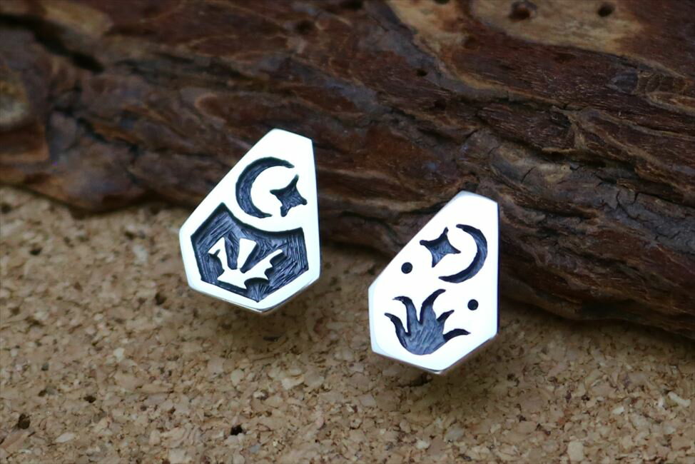 インディアンジュエリー ホピ族 月 星 炎 プレイヤーフェザー モチーフ スタッズ ピアス ネイティブ アメリカン シルバー 925 アクセサリー ジュエリー ...