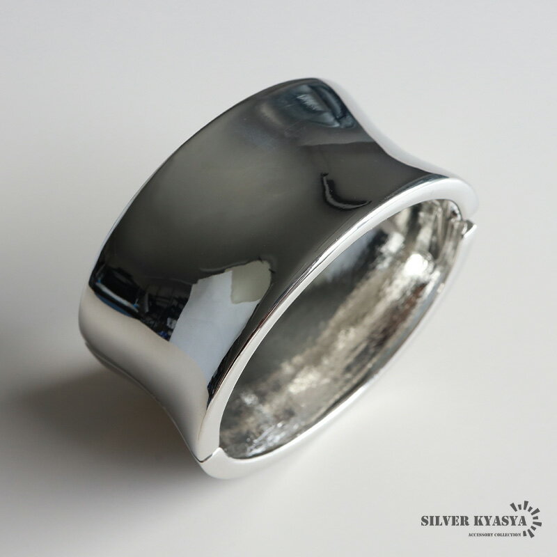 \スーパーSALE 10%OFF 3,850円→3,465円 /ワイドバングル シルバー 太めバングル 極太バングル なめらか メタリック 艷やか 大ぶり シン...