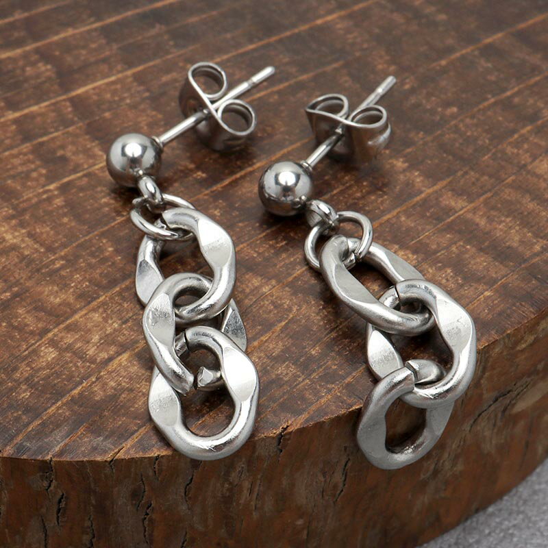 ステンレス素材 ドロップピアス シルバー silver レディース チェーンピアス 揺れる オーバル 4面カット 潰し あずきチェーン 3連 シンプル 金属アレ...