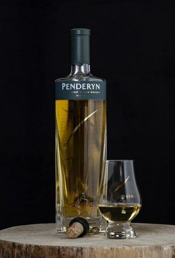 PENDERYペンダーリン ピーテッド 700ml 1本