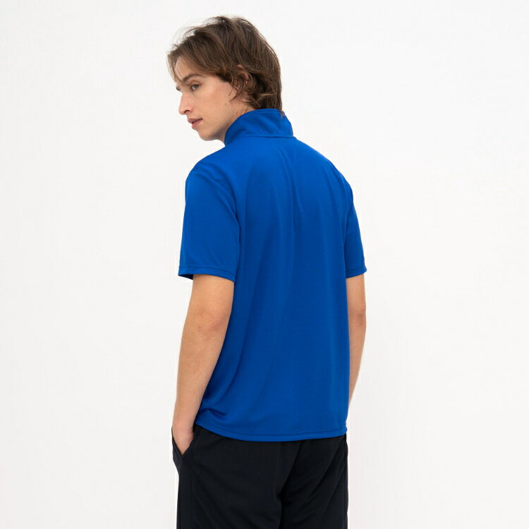 SIMONS STOREのle coq sportif ルコック エコペットハーフジップシャツ ブルー M LT5SHTZ2M BL00 | スポーツ用品 ウエア トップス ハーフスリーブ ショートスリーブ 半袖 吸汗性 速乾性 UVカット UPF15 紫外線対策 トレーニング テニス バドミントン スポーツ メンズ 男性｜アングル3