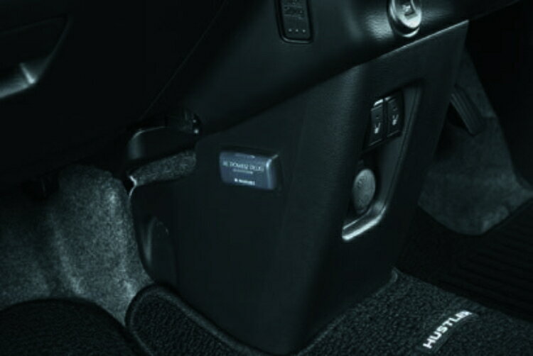 SUZUKI スズキ 純正 ACパワープラグ フロント用 DA8W 99210-59S01 | HUSTLER ハスラー 車用品 カー用品 車 自動車 カスタム カスタマイズ 交換 電化製品 電子機器 電気製品 充電 スマホ 照明 LED コンセント レジャー アウトドア キャンプ 緊急時 非常時 災害時 防災