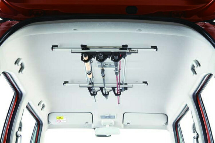 ※image photo 参考情報 3本積み ※バス専用ロッドは全長183cmまで、ツーピースロッドは仕舞寸法84cmまで、グリップ様はそれぞれ22mm-34mmb 取り付けの目安です。ロッドの形状により、取り付けできない場合があります。 ※後席中央には乗車はできません。 ※ルーフライニングの穴開け加工が必要となります 適合グレード【HY-MX/HY-MV/HY-MZ】 カタログ型番【 MN71S(4型) 】 純正品番【 99162-76R00 /旧品番： 】 ※xbee 2024年12月時点の情報です。 ※画像はイメージです。 ※パッケージ、仕様、品番などの変更が予告なく変更される場合が御座います。 カテゴリー