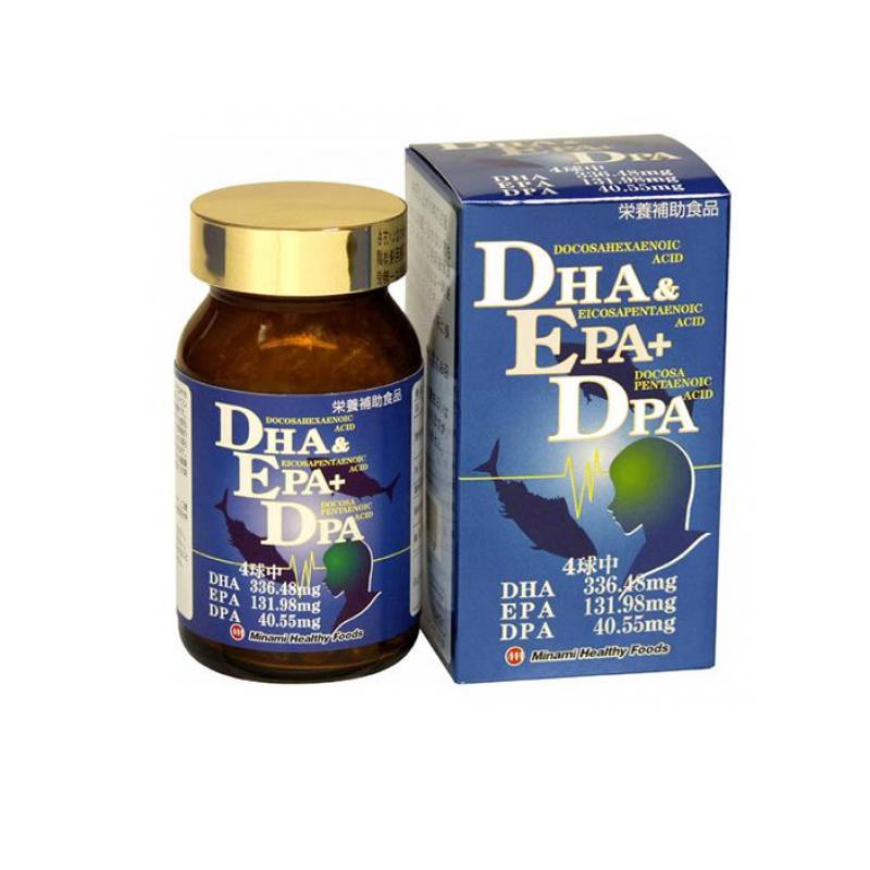 【商品名】 DHA&EPA+DPA 【このような場合に】 生活習慣予防に 【製造販売会社】 ミナミヘルシーフーズ 【ご使用について】 1日当たり4球程度を目安に 【原材料】 (4球(1.76g)中) 熱量:10.38～16.03kcaL: たんぱく質:0.335 ～0.53g: 脂質:0.987～1.501g: 炭水化物:0.038～0.1g: ナトリウム:0.26～2.05mg: DHA:336.48mg: EPA:131.98mg: DPA:40.55mg: 製品の特徴 ●DHA、EPAにハープシールオイル(DPA(ドコサペンタエン酸))を配合しソフトカプセル化しました。 ●竪琴アザラシオイル、DPAの力をお試しください！