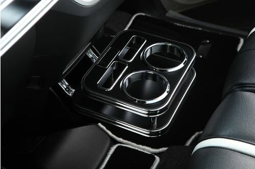 【メーカー名】Na jack/NAジャックALLURE/アリュール【適合車種】ホンダ　N BOX カスタム N-BOX N_BOX エヌボックス【年式/型式】JF1 JF2/後期は装着不可【商品名】センターテーブル スタンダードコレクション【セット内容】-【塗装/未塗装】-【カラー】W1/W2/W3/W4/SB/SW/C/BK/WH【素材】-【特記事項】こちらの商品は個人宅様への直送が不可となっております。配送先は業者様等、法人名のご住所へご指定下さい。【定価】13200円【納期】納期はメーカーの在庫や生産状況によって異なりますのでトラブル防止の為、必ず事前にお問い合わせ下さい。【送料/配送】■この商品の基本送料(本州、四国、九州)は【 送料無料 】となります。■北海道送料は【 1650円 】となります。(※北海道送料が掛る場合、会計時に自動計算されませんのでご注意ください。)※沖縄県/離島は別途お見積りさせて頂きますので、ご注文前に必ず送料の確認をお願いします。