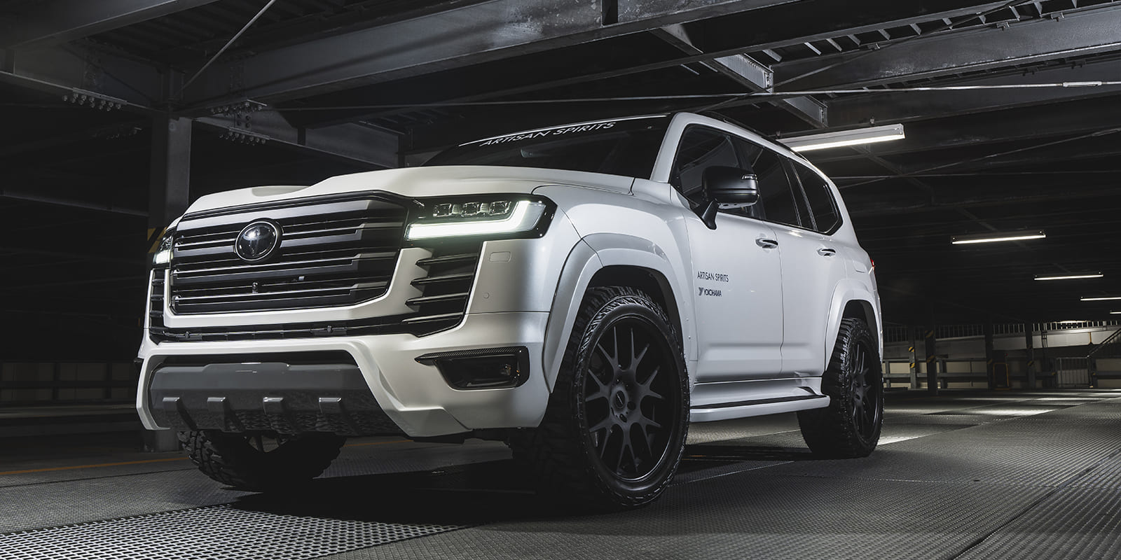 アーティシャンスピリッツ ランドクルーザー300 3BA-VJA300W オーバーフェンダーキット 50mm10PC FRP ..