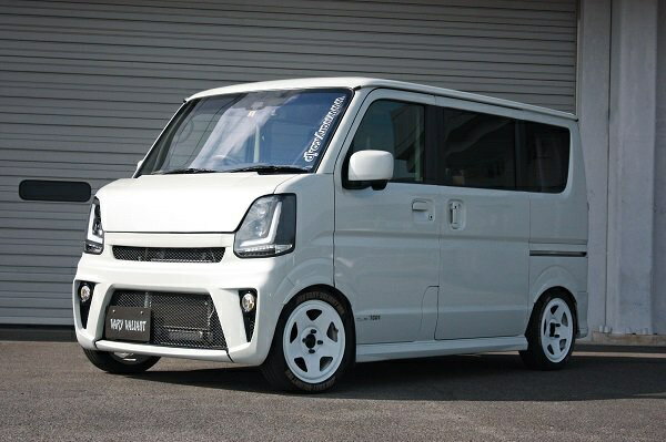 ガレージベリー エブリィ エブリイ DA17W DA17V フロントバンパースポイラー 白ゲルコートFRP 未塗装 品番：501-017 GARAGE VARY VALIANT ヴァリアント