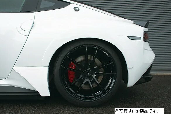 Front Spoiler - ガレージベリー フェアレディZ RZ34 リアサイドガーニッシュ　平織りカーボン製 カーボン 未塗装 品番：30-3411 GARAGE VARY