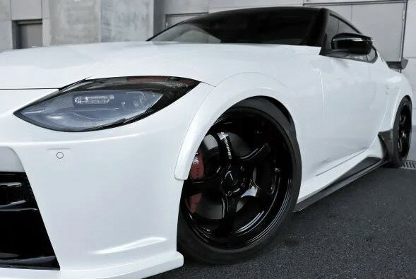 Front Spoiler - ガレージベリー フェアレディZ RZ34 ローフォルムフェンダートリム　ウレタン製 ウレタン 未塗装 品番：30-3413 GARAGE VARY