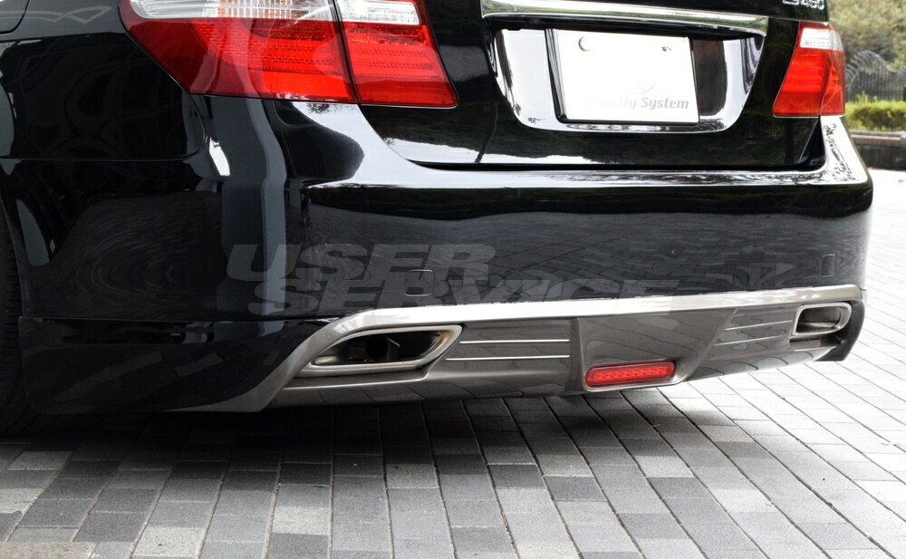 バタフライシステム レクサス 前期 リアハーフ スポイラー 付加タイプ 未塗装 グランツ 個人宅発送追金有