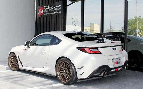 乱人 BRZ ZD8 リアアンダースポイラー カーボン RANDO DIRect