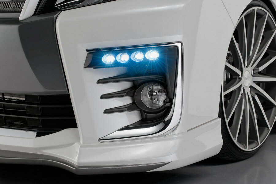 ロジャム ヴォクシー 80系 ZRR80W 前期 LEDアタッチメントキット FRP 未塗装 80-vo80z ROJAM IRT