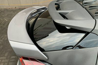 ����ե����� C-HR �ꥢ������ ������ 2�ԡ�����¤ FRP/���륳���Ȼž夲 ̤���� Elford