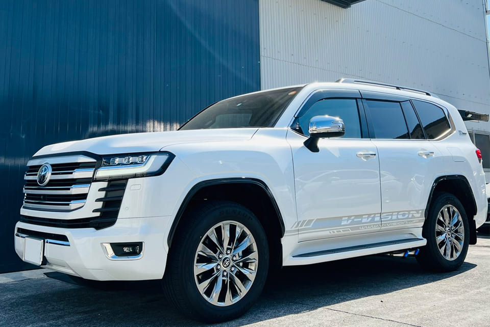 ブイビジョン ランドクルーザー 300系 オーバーフェンダー　9mm FRP V-VISION