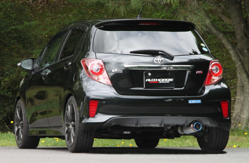 フジツボ ヴィッツG's NCP131 マフラー 840-21132 FUJITSUBO RIVID リヴィッド