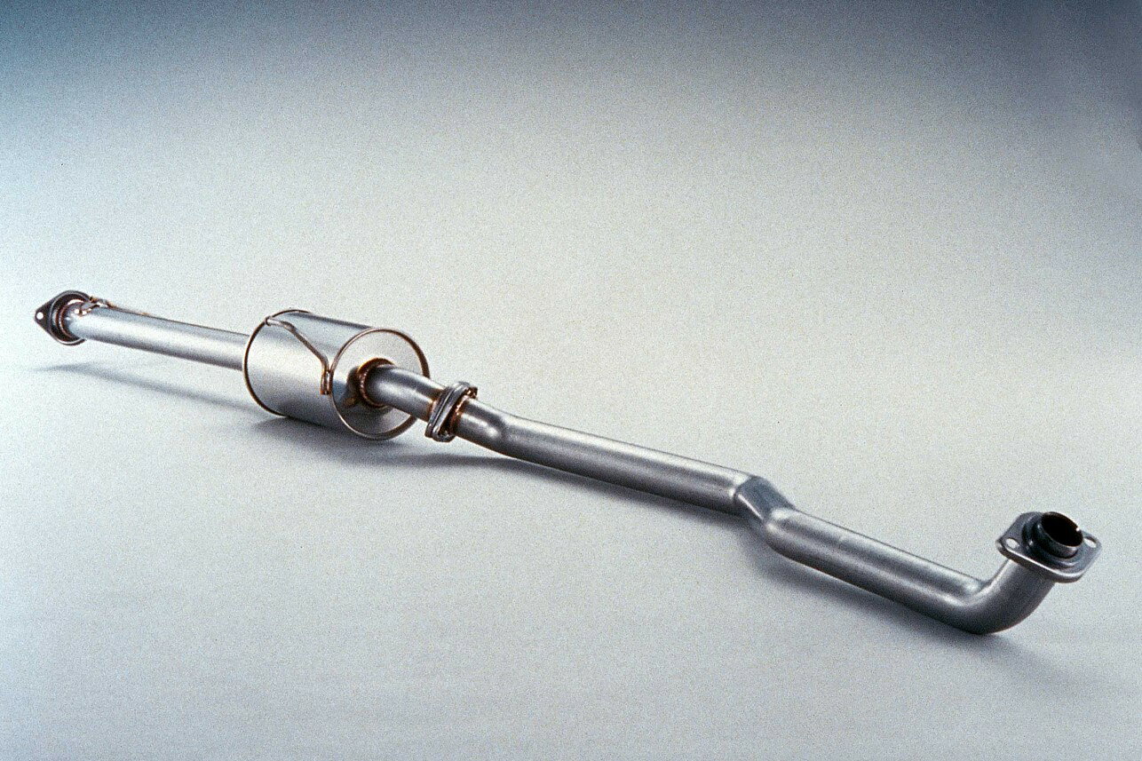 フジツボ エスティマ TA-MCR30W センターパイプ 860-27023 FUJITSUBO Center Pipe for Wagolis センターパイプ フォー ワゴリス