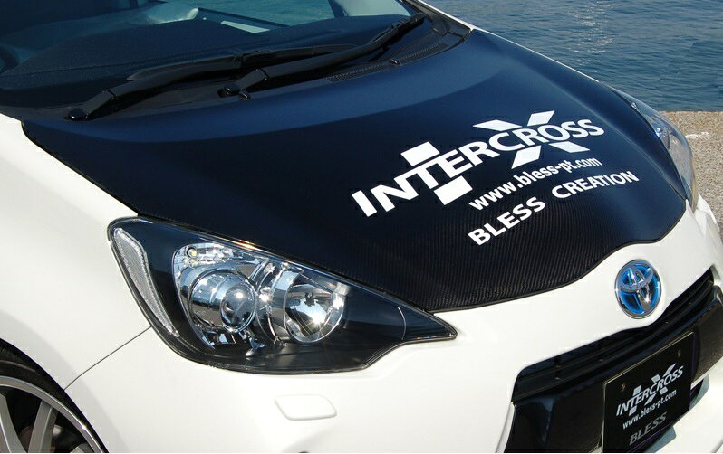 アクア NHP10 ボンネット 前廻りの事故修理 事故修理トヨタ ボンネットマスク 993054　TOYOTA　アクア　NHP10　ボンネット　後期　参考品番：53301-52400　209【社外新品】