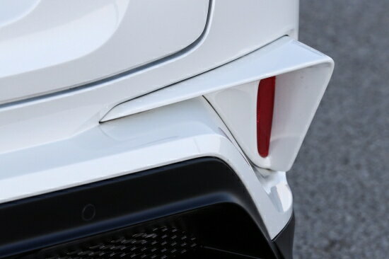 Rakuten - クール レーシング C-HR NGX50 ZYX10 リアリフレクター ディフューザー SG ストロンググレード FRP 塗装済 KUHL RACING CHR-SS