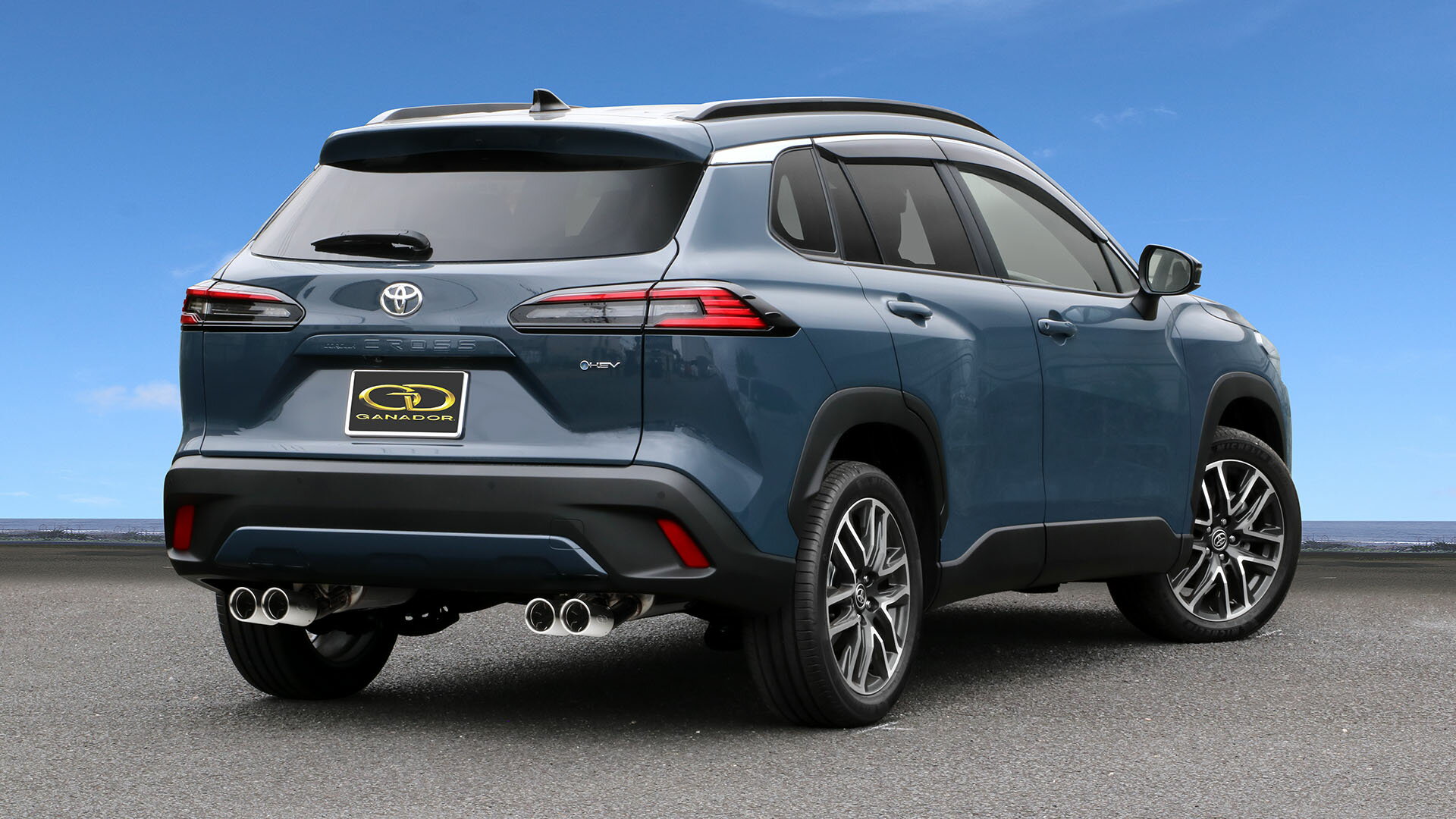 ガナドール カローラクロス ハイブリッド 6AA-ZVG13 マフラー GVS-057CPO GANADOR Vertex 4WD/SUV