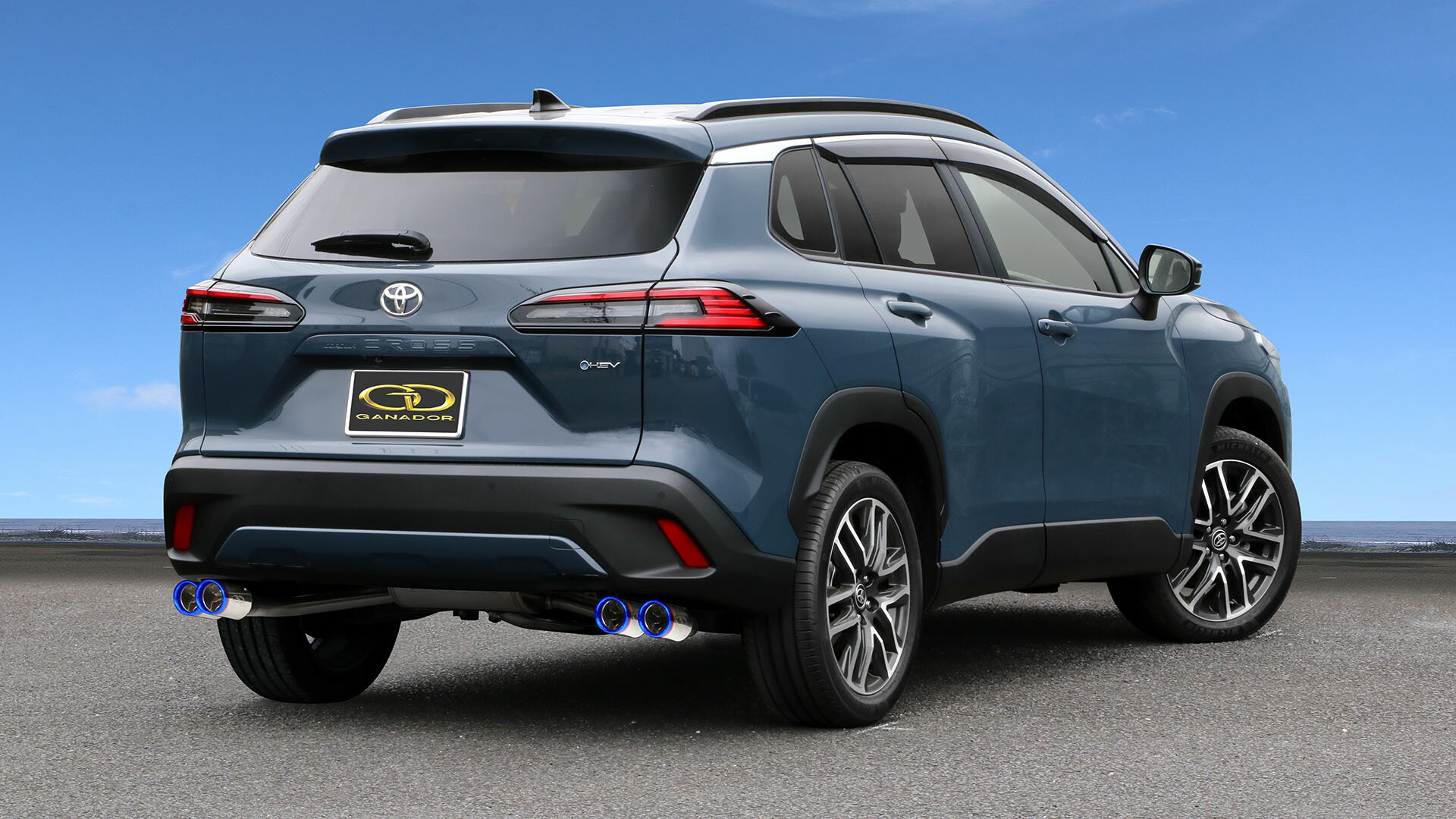 ガナドール カローラクロス ハイブリッド E-Four 6AA-ZVG13 マフラー GVS-059BL GANADOR Vertex 4WD/SUV