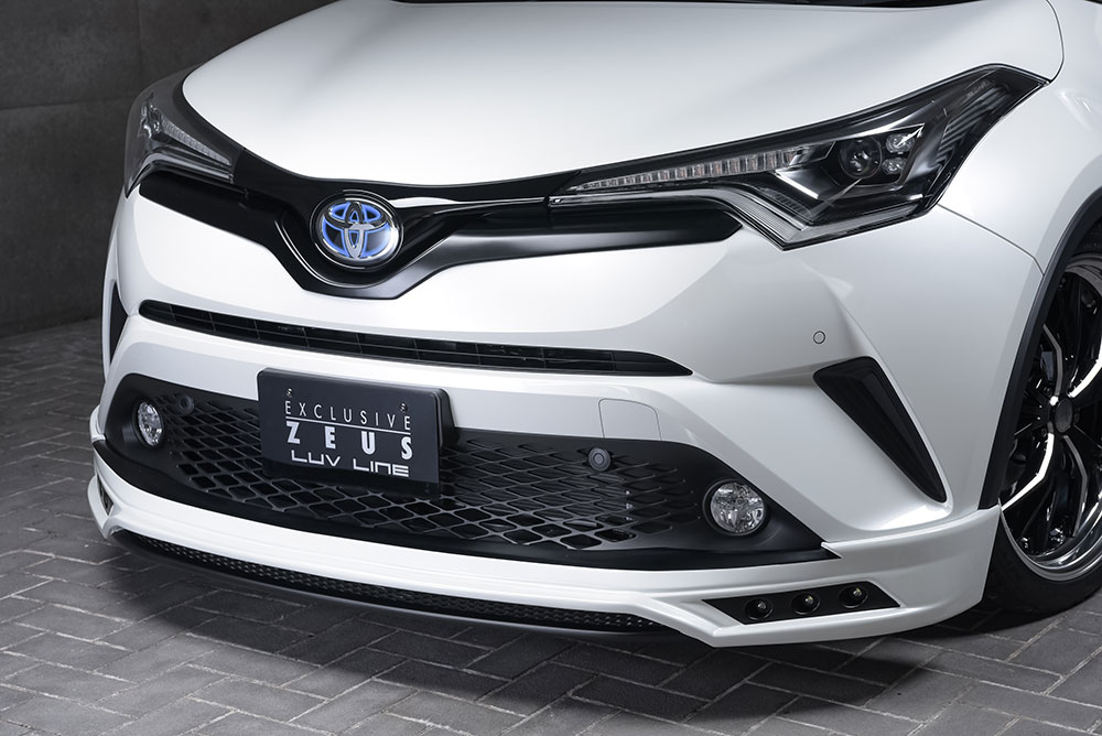 【メーカー名】M'z SPEED/エムズスピードLUV LINE/ラヴライン【適合車種】トヨタ　C-HR【年式/型式】2016.12〜/ZYX10 NGX50/【商品名】フロントハーフスポイラー【セット内容】-【塗装/未塗装】未塗装【カラー】-【素材】-【特記事項】LEDdaylight ホワイト（丸 x6ヶ）が付属されます。。ノーマルバンパーをカットしての取付けとなります。【注意】配送先が法人様の場合表示の送料でご購入頂けます。配送先入力欄より法人『住所・屋号・担当者・電話番号(固定電話のみ)』をご指定ください。なお、西濃運輸の営業所止めの対応は可能となりますので、ご希望の際は最寄りの営業所を配送先入力欄よりご指定ください。個人宅様配送は6600円追加となりますのでご注意ください。2391-1111【定価】82280円【納期】納期はメーカーの在庫や生産状況によって異なりますのでトラブル防止の為、必ず事前にお問い合わせ下さい。【送料/配送】■この商品の基本送料(本州、四国、九州)は【 送料無料、個人宅様配送は6600円追加 】となります。■北海道送料は【 1100円、個人宅様配送は6600円追加 】となります。(※北海道送料が掛る場合、会計時に自動計算されませんのでご注意ください。)※沖縄県/離島は別途お見積りさせて頂きますので、ご注文前に必ず送料の確認をお願いします。