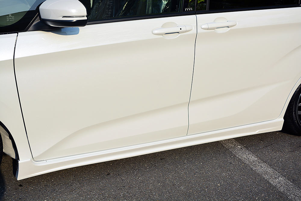 エムズスピード フリード GB5 GB6 GB7 GB8 サイドステップ 塗装済 3182-2112 M'z SPEED GRACE LINE グレースライン