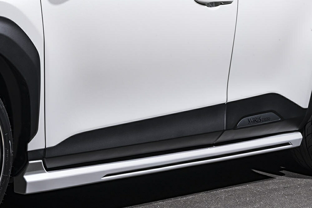 エムズスピード ヤリスクロス MXPJ1# MXPB1# サイドステップ ABS 未塗装 2431-2110 M'z SPEED GRACE LINE グレースライン