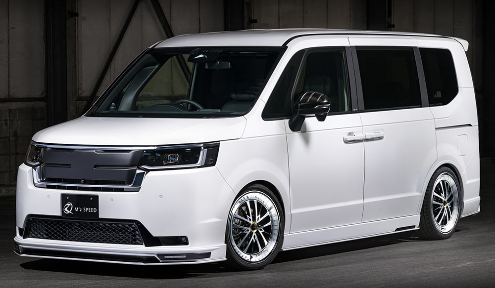 エムズスピード ステップワゴン RP6/7/8 4点KIT AES製 塗り分け塗装 3124-s001-883/3124-s001-731 M'z SPEED GRACE LINE