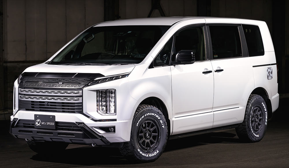 エムズスピード デリカ D:5 2点KIT シボ加工のつや消しブラック仕様 AES製 未塗装 2961-s001 M'z SPEED CROSS LINE