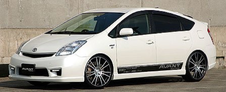 乐天商城 - 乱人 プリウス NHW20 3点キット(LEDデイライト・マウントキット付) 未塗装 RANDO AVANT アヴァント