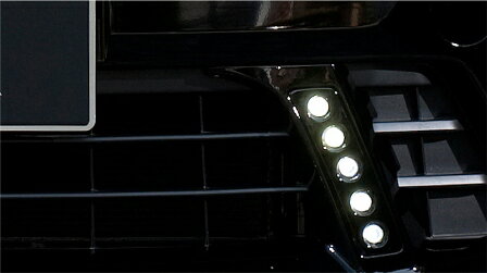 ROWEN ロウェン アルファード GGH ANH ATH20 後期 S/SR LEDスポットオプションキット(フロントスポイラー用) センター部分 単色塗装済 プレミアムエディション PREMIUM Edition1T003A22# トミーカイラ