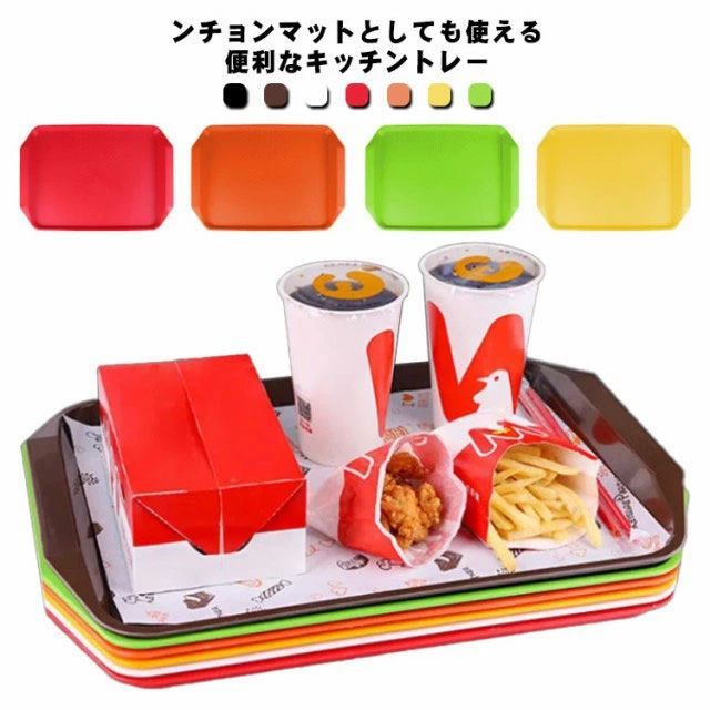 トレー キッチン収納 キッチントレイ 正方形 四角 ノンスリップ カフェ カフェトレー お盆 北欧 おしゃれ 滑り止め加工で物が滑りにくく 多目的に使用可能 食卓やキッチン、カフェで活躍 持ちやすい取っ手付きで運びやすく