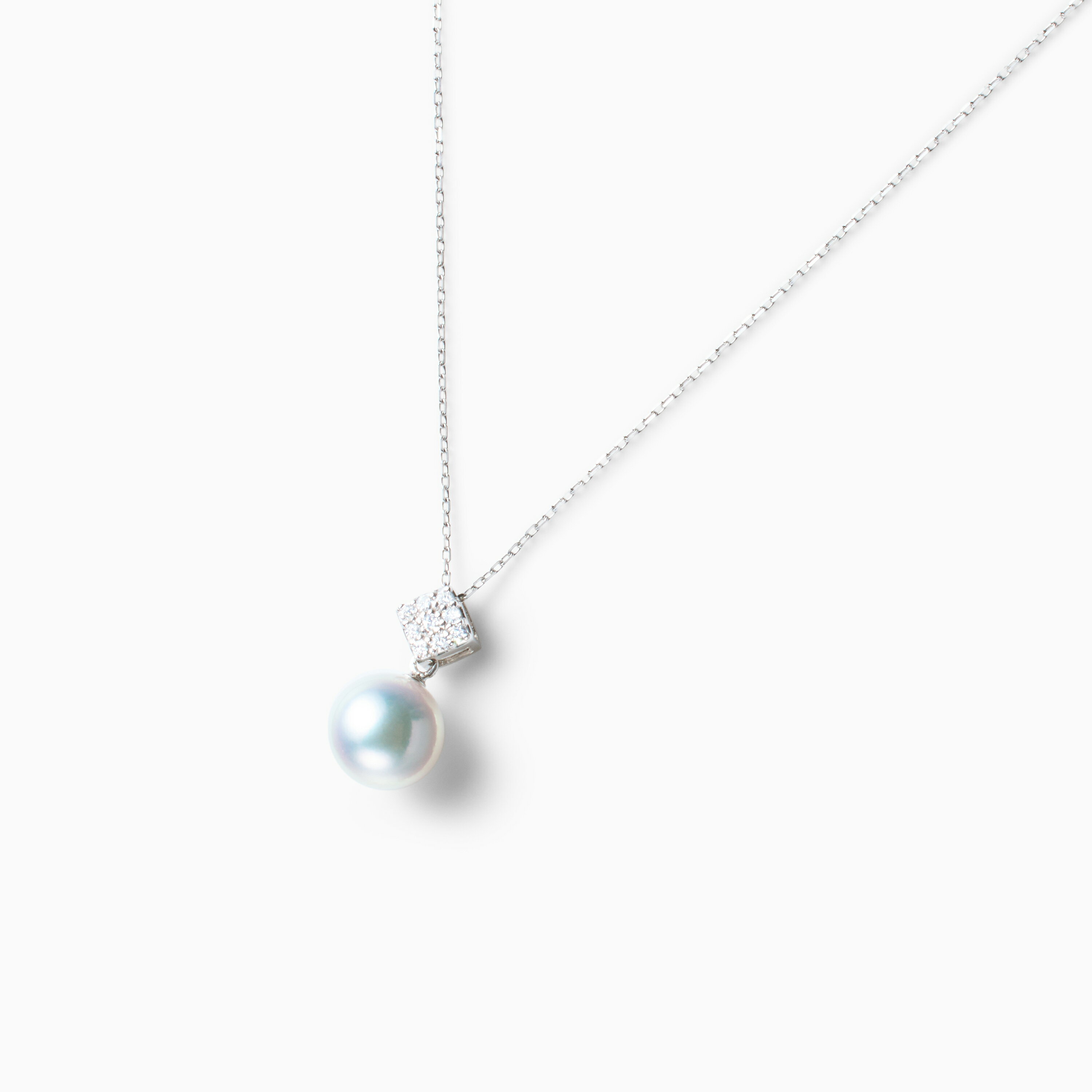 Rakuten - 《真珠大卸からの直販》■テリ評価100点満点・K18WG・0.09ct■越物花珠真珠8.5mmUPペンダント【送料無料】