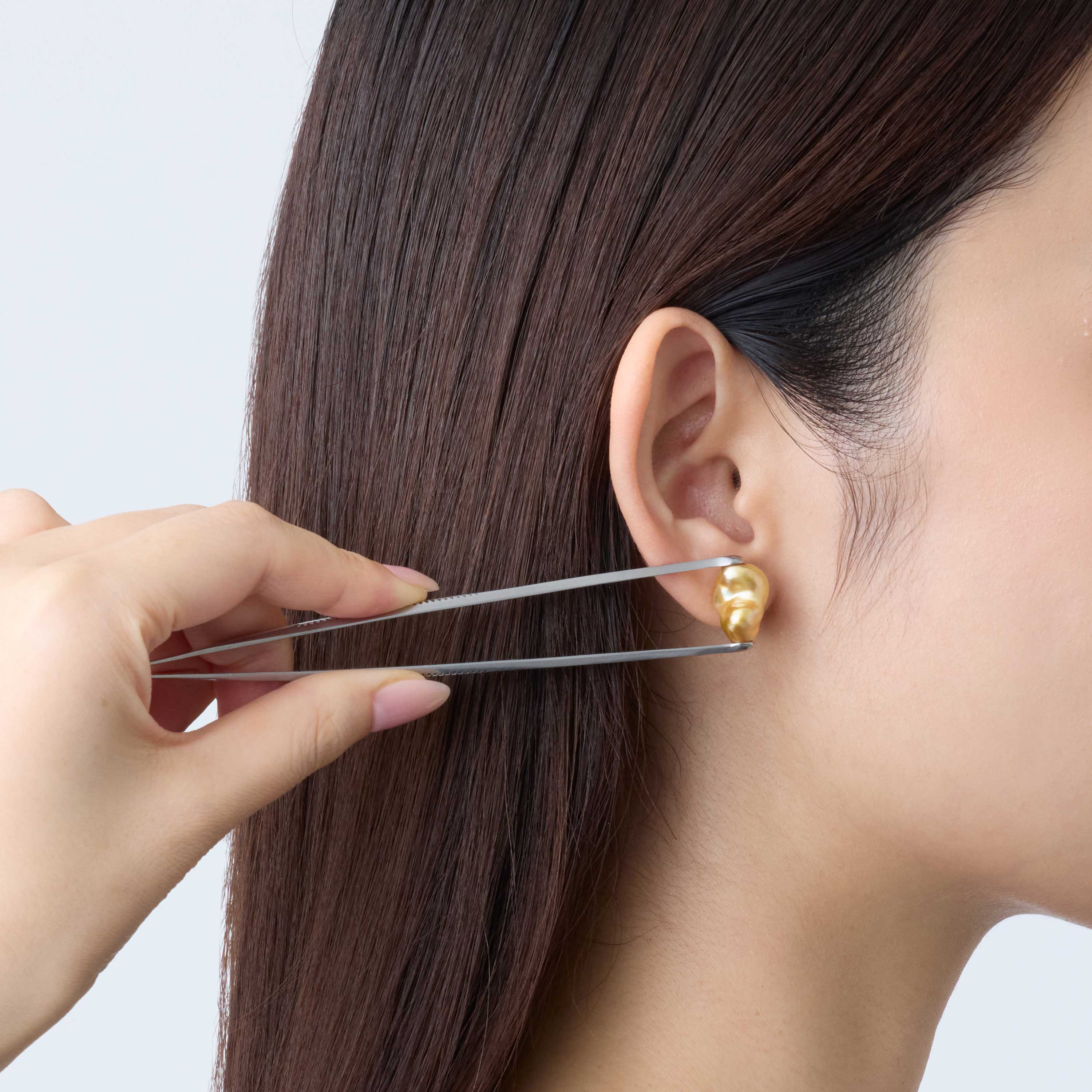 《真珠大卸からの直販》■ テリ評価100点満点・自然の神秘、最高評価の美しさをもつ希少な大珠ケシ10mmUP ■白蝶真珠イヤリング・ピアス用ペア珠[茶金系グリーンピンク] 10mmUP【送料無料】