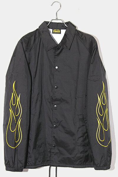 【中古】未使用品 2022AW PORKCHOP GARAGE SUPPLY ポークチョップ SIZE:L BLOCK STENCIL COACH JKT ブロックステンシル コーチジャケット BLACK ブラック PCGS-22-JK02 /● メンズ 【ベクトル 古着】 240314表記サイズメンズ:L実寸サイズ身幅：60cm　着丈：76cm　ゆき丈：93cm　　素材表：ナイロン100% 裏：ポリエステル100%色ブラック仕様着用シーズン：春秋冬 品番：PCGS-22-JK02状態タグはありませんが、新品同様の商品です。 ※未使用品・新品同様の商品ではございますが、一度は一般の方の手に渡り、個人で保管されていた商品です。 また、保管・陳列時の薄いスレなど微細な状態変化が見られる場合がございます。ご理解の上ご購入ください。 付属品無し備考バックにステンシルデデザイン、両腕にファイアパターンプリント配したコーチジャケットになります。BEIMARボディ使用。商品のお問い合わせの回答を休止しております。＊各商品ページの商品詳細等をご確認の上ご購入ください。【中古】未使用品 2022AW PORKCHOP GARAGE SUPPLY ポークチョップ SIZE:L BLOCK STENCIL COACH JKT ブロックステンシル コーチジャケット BLACK ブラック PCGS-22-JK02 /● メンズ 【ベクトル 古着】 240314状態ランク　”S”詳細については、下記および「状態ランクについて」ページをご覧ください。未使用・新品の商品ほぼ新品同様の商品使用感が少なく、かなり状態の良い商品使用感はあるが、傷や汚れの少ない商品使用感の他、傷や汚れが見られる商品かなり大きな傷みがある難あり商品※S〜CランクはUSED品となりますので、使用感をご理解の上でご入札下さい。状態ランクについてinformation表記サイズメンズ:L実寸サイズ身幅：60cm　着丈：76cm　ゆき丈：93cm　　素材表：ナイロン100% 裏：ポリエステル100%色ブラック仕様着用シーズン：春秋冬 品番：PCGS-22-JK02状態タグはありませんが、新品同様の商品です。 ※未使用品・新品同様の商品ではございますが、一度は一般の方の手に渡り、個人で保管されていた商品です。 また、保管・陳列時の薄いスレなど微細な状態変化が見られる場合がございます。ご理解の上ご購入ください。 付属品無し備考バックにステンシルデデザイン、両腕にファイアパターンプリント配したコーチジャケットになります。BEIMARボディ使用。商品のお問い合わせの回答を休止しております。＊各商品ページの商品詳細等をご確認の上ご購入ください。本商品は一点物です他サイトや店舗にて販売している商品です。多少のお時間差にて欠品になることもございます。予めご了承頂ますようお願い致します。ベクトル・サイズガイドはこちらこの商品と同じブランドの商品を見る