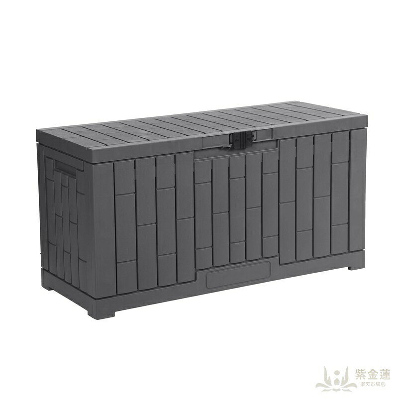 カテゴリ 紫金蓮楽天市場へようこそ！ご愛顧いただきありがとうございます 商品特徴 【マルチに活躍! 】✔真夏の紫外線・豪雨・猛暑・寒さにも劣化しない！ 高耐候性ポリプロピレン樹脂製✔サビ・凹み・剥がれ知らず！ 超耐久構造で長く愛用✔ナチュラルで高級感あるレンガ調デザイン お庭・ベランダの景観を損なわない✔組み立て簡単なKD設計！ 工具不要でスピード組立✔頑丈な蓋！ 大人が座っても大丈夫な耐荷重設計 (※全サイズ共通)✔お手入れ簡単！ 汚れたら水洗いOK✔施錠可能！防犯性に配慮した安心設計 【 幅広い用途に使えるマルチストッカー 】工具やキャンプ用品、ポリタンクやおもちゃなど、使い方も色々！・ガーデニング：鍬・ジョウロ・肥料の雨よけ保管 ・アウトドア：BBQコンロ・キャンプ用具収納 ・子育て：三輪車・砂遊び道具の屋外置き場 ・防災：非常用グッズの常備庫として 【ご用途に合わせて選べる4サイズ】120L コンパクトで場所を選ばない基本サイズ ベランダのちょい収納、ガーデニング道具、子供のおもちゃ収納、玄関先の靴箱代わりに。狭いスペースでも活用可！230L スタンダードな使いやすさ 一般的な家庭の庭用品（芝刈機燃料、ホース、クッション）、自転車・バイク用品、キャンプギア収納に最適。310L スタンダードな使いやすさ 大量の物品収納、重い機材、長期間の保管に最適。頻繁な開閉でも楽々！蓋の補強でより高い耐荷重性を実現。 【サイズ別 こだわり機能 詳細】 120L:シンプルで使いやすい基本設計。必要なものをすっきり収納。玄関のスペースを有効活用して、靴脱ぎイスとしても使える二役収納ボックスです。 230L: 大きめの荷物の受け取りにも対応！ベランダ収納にぴったりのサイズ 大容量を実現しつつ、前板の内側にスチールプレート補強構造により強度が高まり、長期使用にも安心です。310L:キャンプ用品など大型の用品もまとめて収まる、大容量で使い勝手の良いサイズ1. ガスシリンダー付大きな蓋でも、片手でスムーズに開閉可能。開けた状態で固定されるので、中の物の出し入れも安心安全。2. 前板と蓋の内側にスチールプレート補強！　強度と耐久性を大幅に向上　　　より高い耐荷重性を実現し、重い物を載せてもたわみにくい設計です。 【耐水性抜群！】天候の心配なく屋外に設置でき結びの心れもありません.浸水しにくい構造で水洗いもできるのでお手入れも簡単。 【ポリプロピレン樹脂製！サビ・凹み・剥がれ知らずの長寿命！】・紫外線カット加工（UV耐性）→ 褪色・劣化防止・-30℃～70℃耐温度 → 北海道から沖縄まで対応・防カビ・防錆仕様 → 梅雨時期も安心・環境配慮素材 【鍵穴付きで防犯面も安心】※直径約6mmまでの南京錠が付けられる取り付け穴付き！※南京錠は付属しません。スライダーを左にスライドするだけで固定でき、施錠をしなくても箱体は簡単に開かず、使用安心 【安心して使える頑丈設計】サイズ別耐荷重 120L: 100kg230L: 150kg310L: 250kg独自の格子状補強構造&スチールプレート補強！ 大人が座れる高耐荷重設計.ベンチや腰掛けとしてもお使いいただけます。 【持ち手付きで持ち運びらくらく】側面に持ち手が付いているので持ち運びや移動も簡単。【簡単3STEP！組み立て方法】側面板·底面·背面板·正面 板をはめ込んで固定します。蓋を背面板にはめ込んで固定します。 【ナチュラルなレンガ調で目立たない収納。】高級感ある屋外収納庫レンガ調デザインで高級感があり、お庭・ベランダに馴染む景観性抜群 商品仕様 素材：ポリプロピレン ガーデン＆アウトドア>>オートドア＆パティオ家具>>デッキボックス＆パティオ収納 メインカラー：グレイ パッケージ1サイズ：122*60*13cm、1個、13.5kg 注意事項 ※当店はいま配送日時指定対応できません。設置しても対応しませんので、予めご了承ください。 ※使用時の破損や事故等につきましては責任を負いかねます。 ※海外輸入製品のため、箱が潰れる可能性がありますが、お気になる方はご注意ください。 ※ラッピングは対応しておりません。 ※予告なく仕様変更になる場合がございます。 ※日本語表記はございません。パッケージ言語は中国語もしくは英語です。 ※使用時の破損や事故等につきましては責任を負いかねます。 ※輸入品の為、輸送の際に生じるキズ・汚れ・箱潰れがある場合がございますが新品です。 ※サイズ・重量は、多少の誤差が生じる場合がございます。 ※あくまで画像はイメージですので、商品改良の為パッケージや一部仕様が少し変更になる場合もございます。 ※お使いのブラウザや設定により、画像と実際の商品との若干の色の違いが生じる場合がございます。 ※基本は全国一律発送無料と対応させていただきますが、沖縄・へお届けの場合は2000円の送料をご請求させていただきます。 ※こちらの対応と商品について何かご不満がありましたら、「悪い評価」を付ける前に一度当方とご連絡ください。出品者の誠意を持って最後まで対応いたします。 ※商品の輸送時間が長いため、発送していた際に外装の破損や輸送の途中に付いた小さなキズによる返品はお受付しかねます。 ※PC/携帯端末の画面仕様や、環境照明等により実際の商品と色合いや質感が異なる場合がございます。 品質保証 ※出品する商品は全て新品未使用です。 ※販売している商品は全て新品未使用です、倉庫から出荷前に商品検査必要ですので、商品箱を開封する場合もございます、予めご了承くださいいませ。 ※初期不良の場合は到着後1週間以内にご連絡ください。 ※初期不良の場合は写真やビデオをご提供下さい、確認後無料で新品交換もしくは御返金致しますのでご連絡下さい。 ※写真やビデオをご提供出来ない場合は技術者と確認できません、返品返金対応出来ない可能性が御座います、予めご了承ください。 関連キーワード（本商品の説明ではありません） 戸外収納庫 レンガ調　収納ボックス 置き配 ゴミ箱 小型 屋外 ストッカー 防水/耐侯 収納可能 ガーデン/庭/ベランダ 頑丈