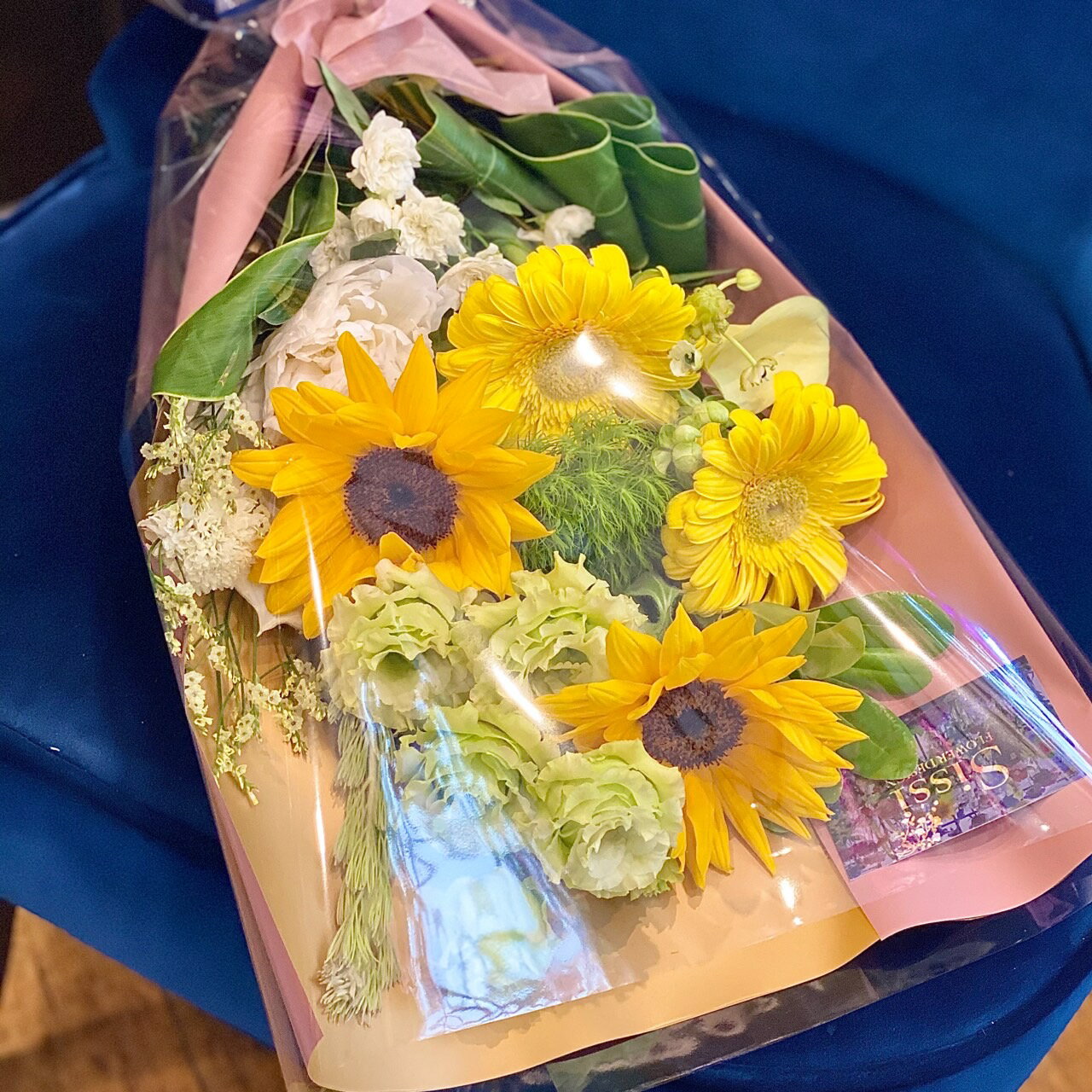 [冷蔵便]でお届け 花束 あす楽 12時まで ＜SSサイズ＞ ブーケ スタンダード花束 スタイルが選べる花束 お祝い 花 誕生日 プレゼント 母 女性 祖母 お花 発表会 送別会 フラワーギフト 生花 定年 退職祝い 男性 昇進祝い 結婚記念日 妻 還暦祝い 花 退院祝い 送料無料