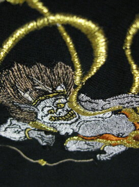 「本格刺繍」雷神Tシャツ【1着までネコポスOK】【和柄】【タトゥ】【トライバル】【梵字】【龍虎】