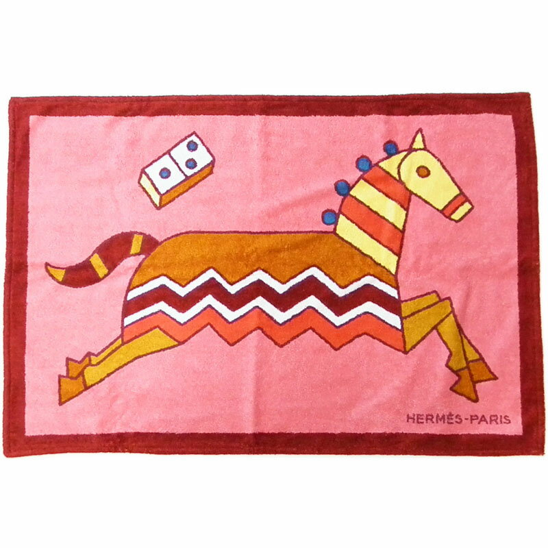エルメス　HERMES　ビーチタオル/バスタオル　エポぺ　ローズ/フューシャ　新品同様　【中古】【あす楽対応_東海】【コンビニ受取対応商品】【春夏物】のサムネイル