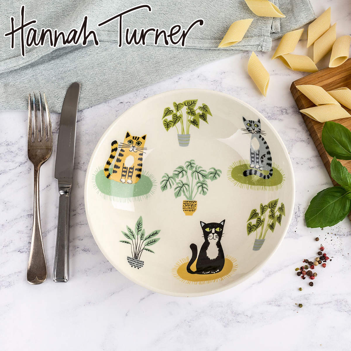 Hannah Turner ハンナターナー パスタボウル Pasta Bowl （ ハンナターナー 21.5cm 皿 パスタボウル ボウル 陶器 食器 カレー皿 食洗機対応 電子レンジ対応 ねこ 中皿 おしゃれ 深皿 カレー パスタ サラダ 動物 グッズ キャット 猫 ）