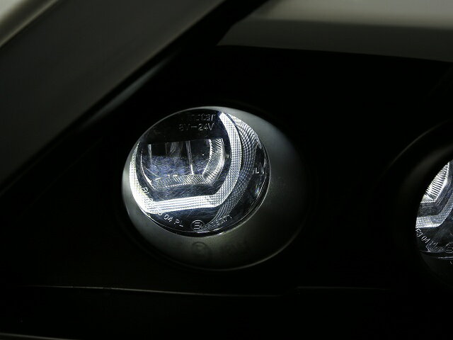 30アルファード前期 純正フォグランプ交換LEDファイバーフォグランプ