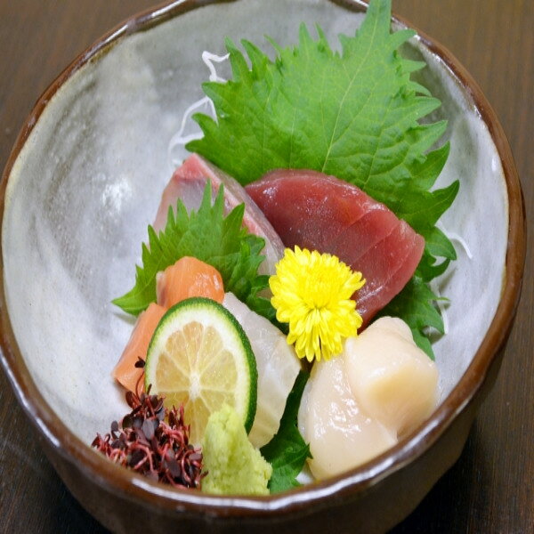 菜S フルーツマルシェの【送料別】【愛知県産】大葉 青しそ あおじそ Lサイズ 1パック 約100g 100枚入 【野菜詰め合わせセットと同梱で送料無料】｜アングル2