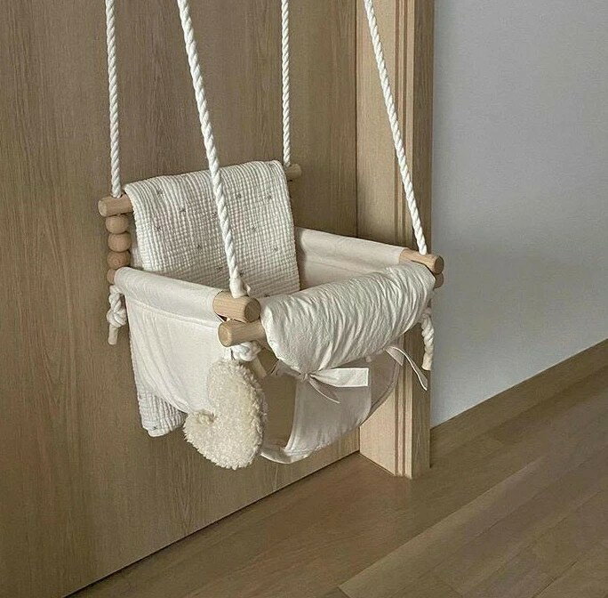 ブランコイス おしゃれ 可愛い 使いやすい 北欧風 天然木材製 職人手作り 布シート こどもブランコ 屋内 取り付け ブランコチェア スイングブランコ 子供用ブ...