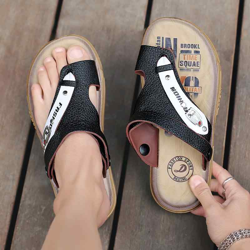 ビーチサンダル トングサンダル メンズ かっこいい こなれ感 レザー サンダル 韓国系 個性的 黒 茶色 ユニーク ロゴデザイン ビーサン リラックス セレブ 高級感 他にない スリッパ 春夏 シューズ 革 大学生 おしゃれ 男子 オルチャン系 モード
